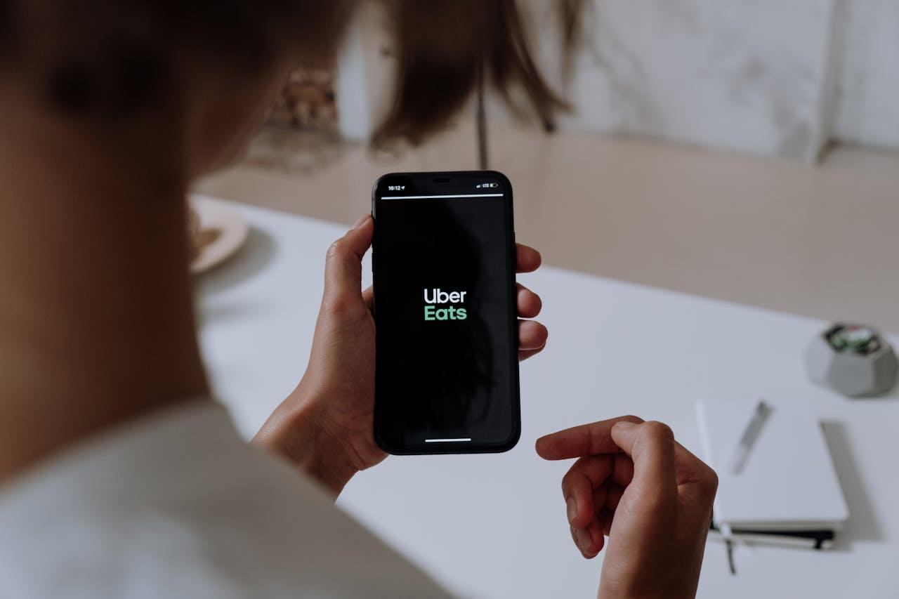 Uber Eats liefert jetzt auch Medikamente - Start in 25 Städten