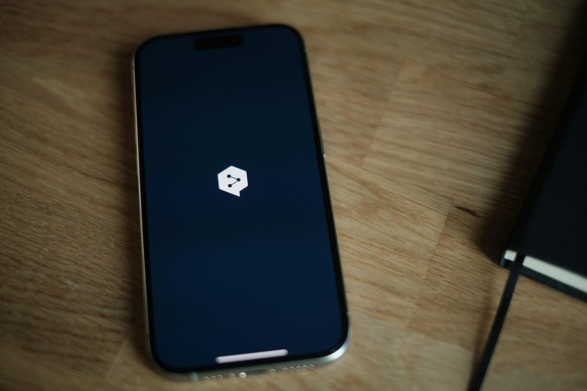 DeepL goes Enterprise: KI-Agent und Customization Hub starten durch